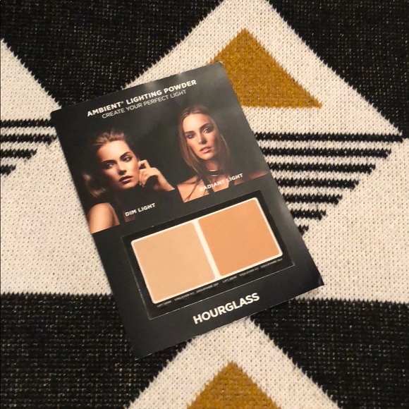 Foundation samples - Picture 4 of 4